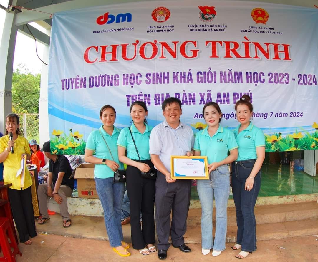 ​CHƯƠNG TRÌNH TUYÊN DƯƠNG HỌC SINH KHÁ GIỎI NĂM HỌC 2023-2024​